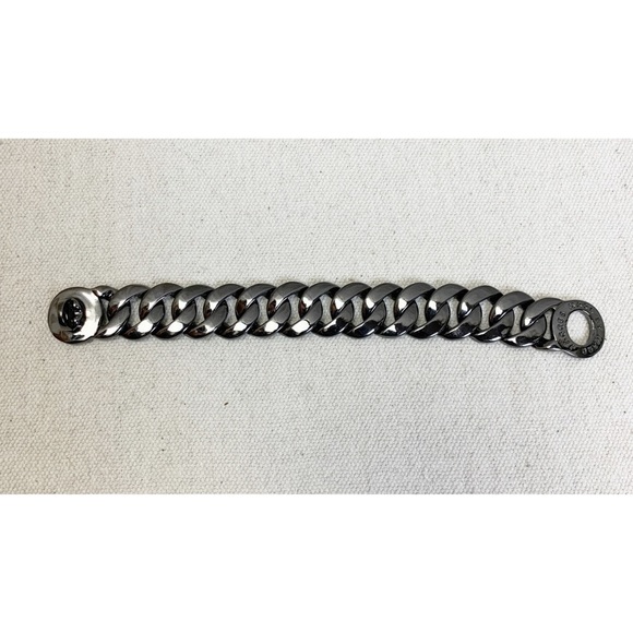 Marc by Marc Jacobs Katie Turnlock Chain Bracelet - Picture 2 of 7